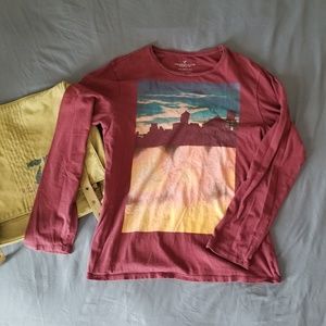 AE Long-sleeved Shirt